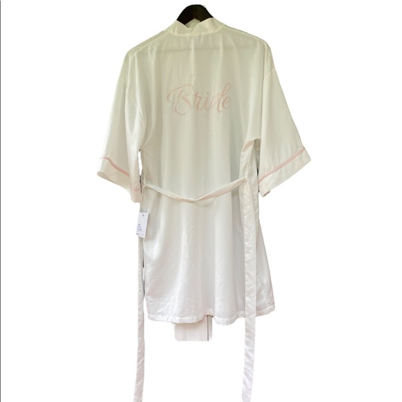 Set of Bride Robe - Picture 7 of 8